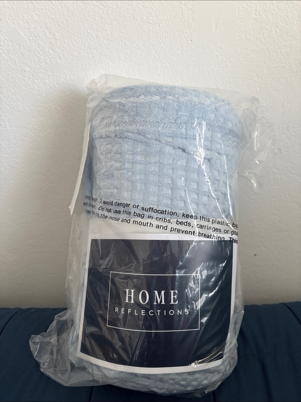 Home Reflections Light Blue Plush Throw Blanket